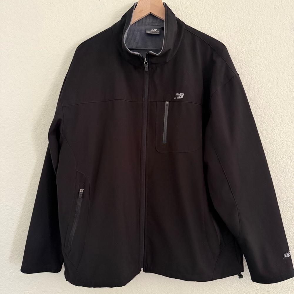New Balance Men's Black Performance Softshell Jacket
